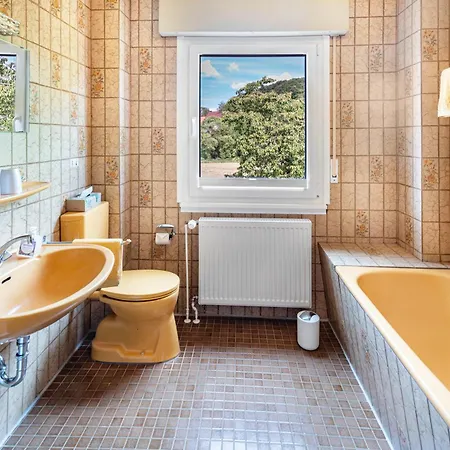 Wildbiene Bis 4 Pers Freiensteinau